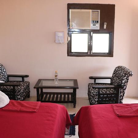 Kutch Safari Lodge Bhuj Eksteriør bilde
