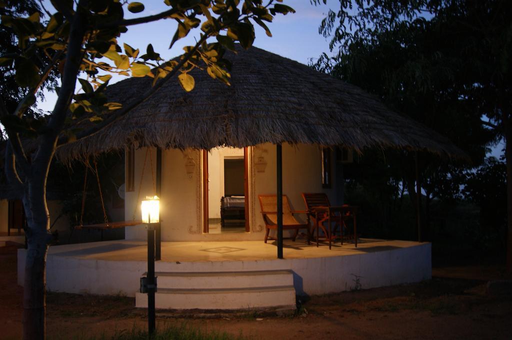 Kutch Safari Lodge Bhuj Eksteriør bilde